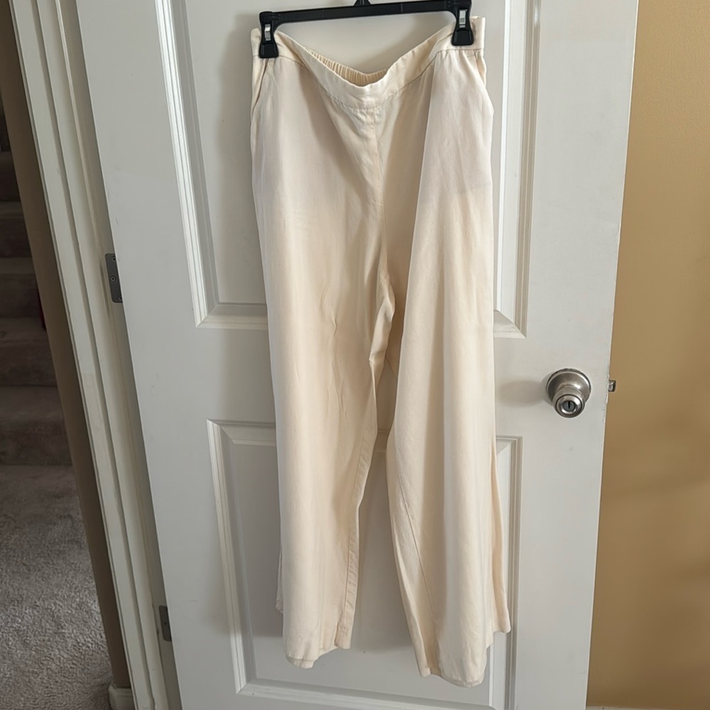 Women’s pull on trousers